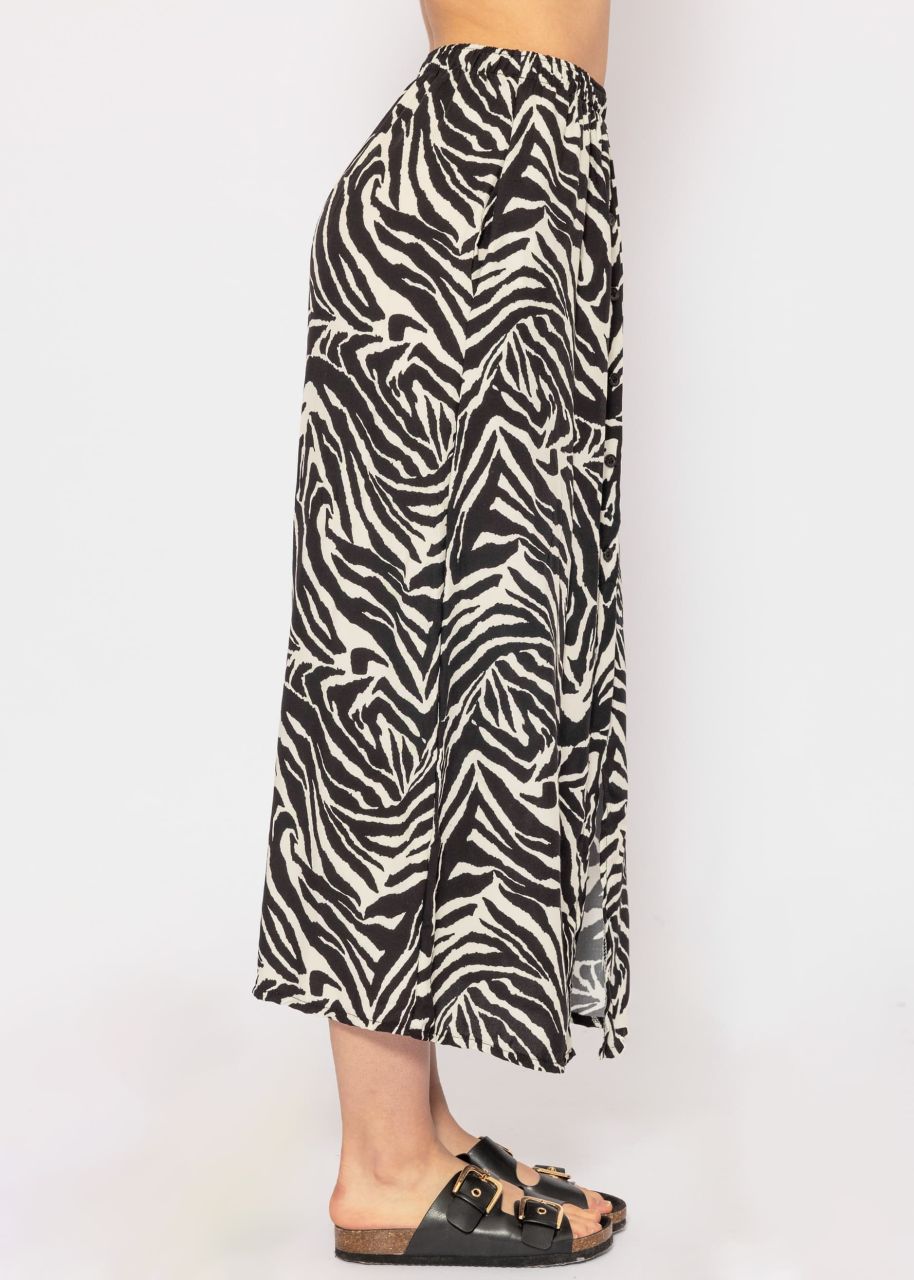 Long skirt with zebra print - black-offwhite