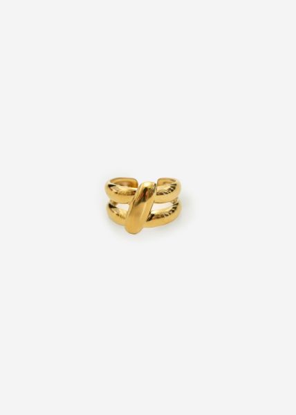 Double ring with detail - gold