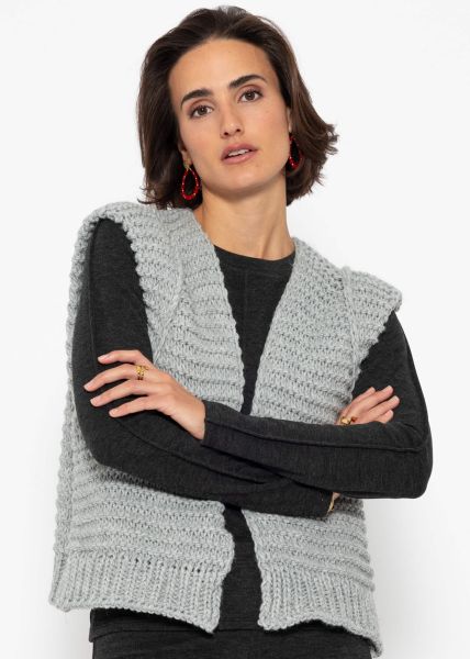 Sleeveless knitted vest with structured shoulders - light gray