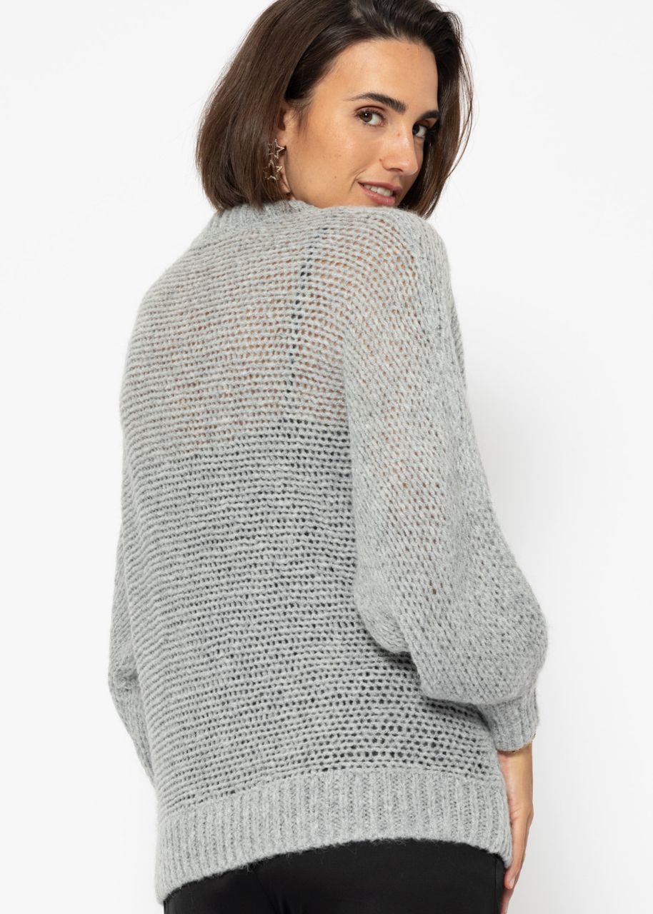 Loose knit jumper with batwing sleeves - grey