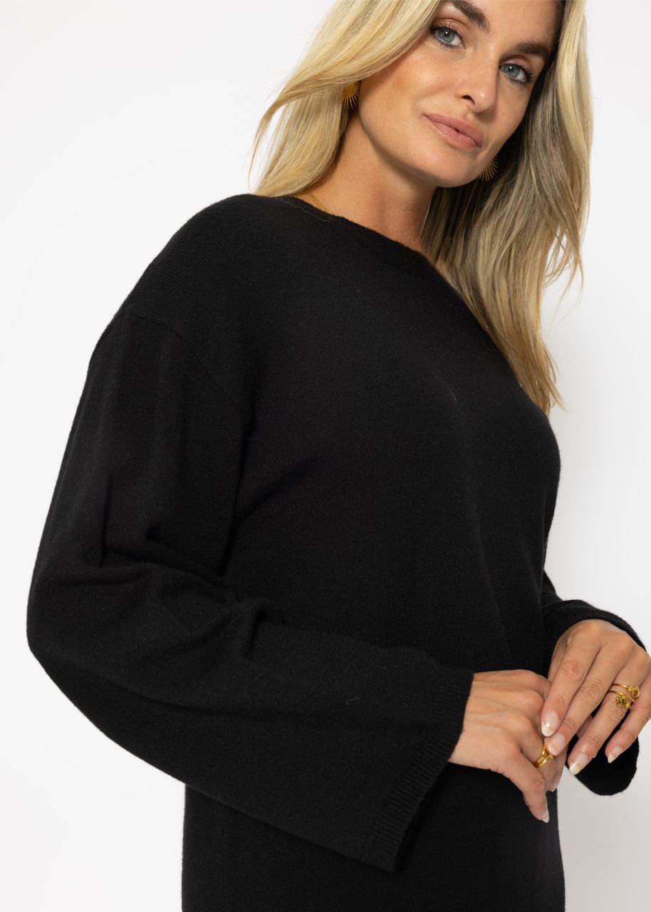 Oversize dress in knit - black