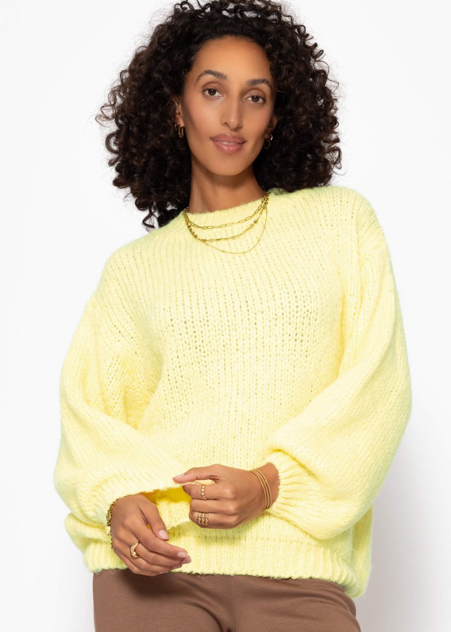 Oversized jumper with round neckline - vanilla yellow
