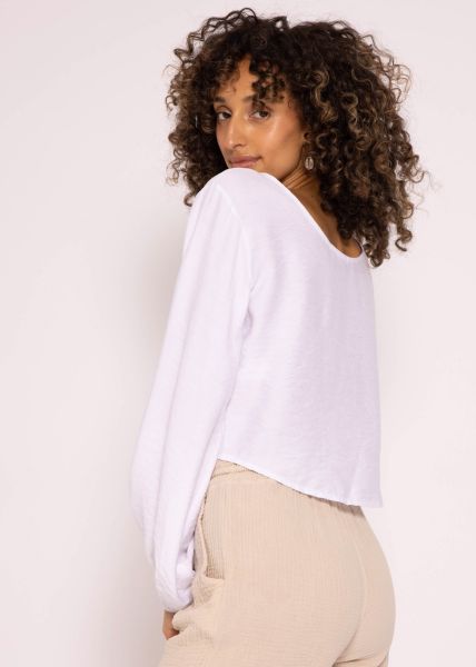 Shimmering viscose top with wide sleeves, white