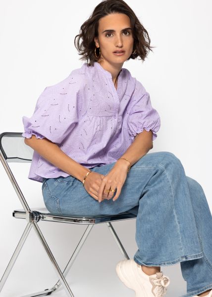 Lace blouse with short balloon sleeves - lilac