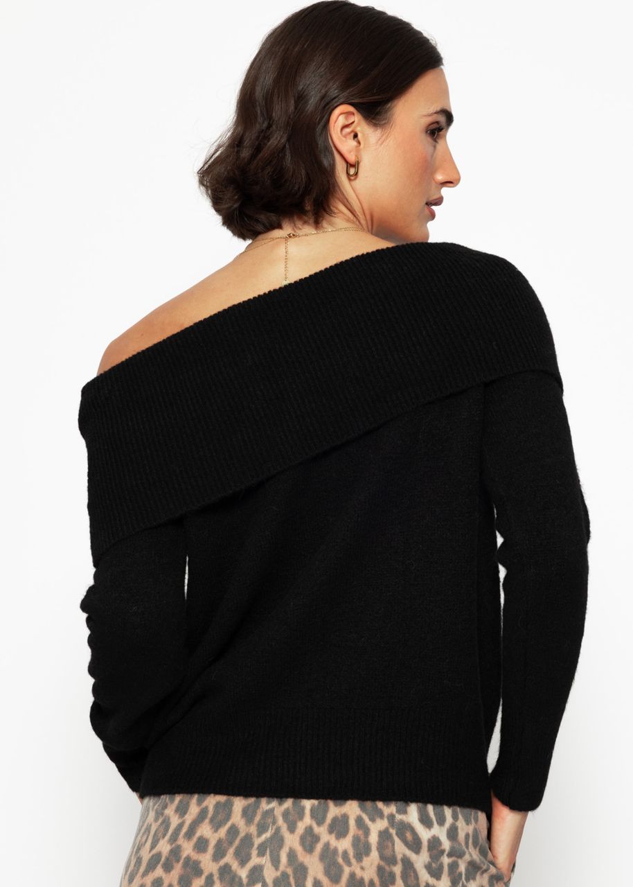 Off-the-shoulder sweater - black