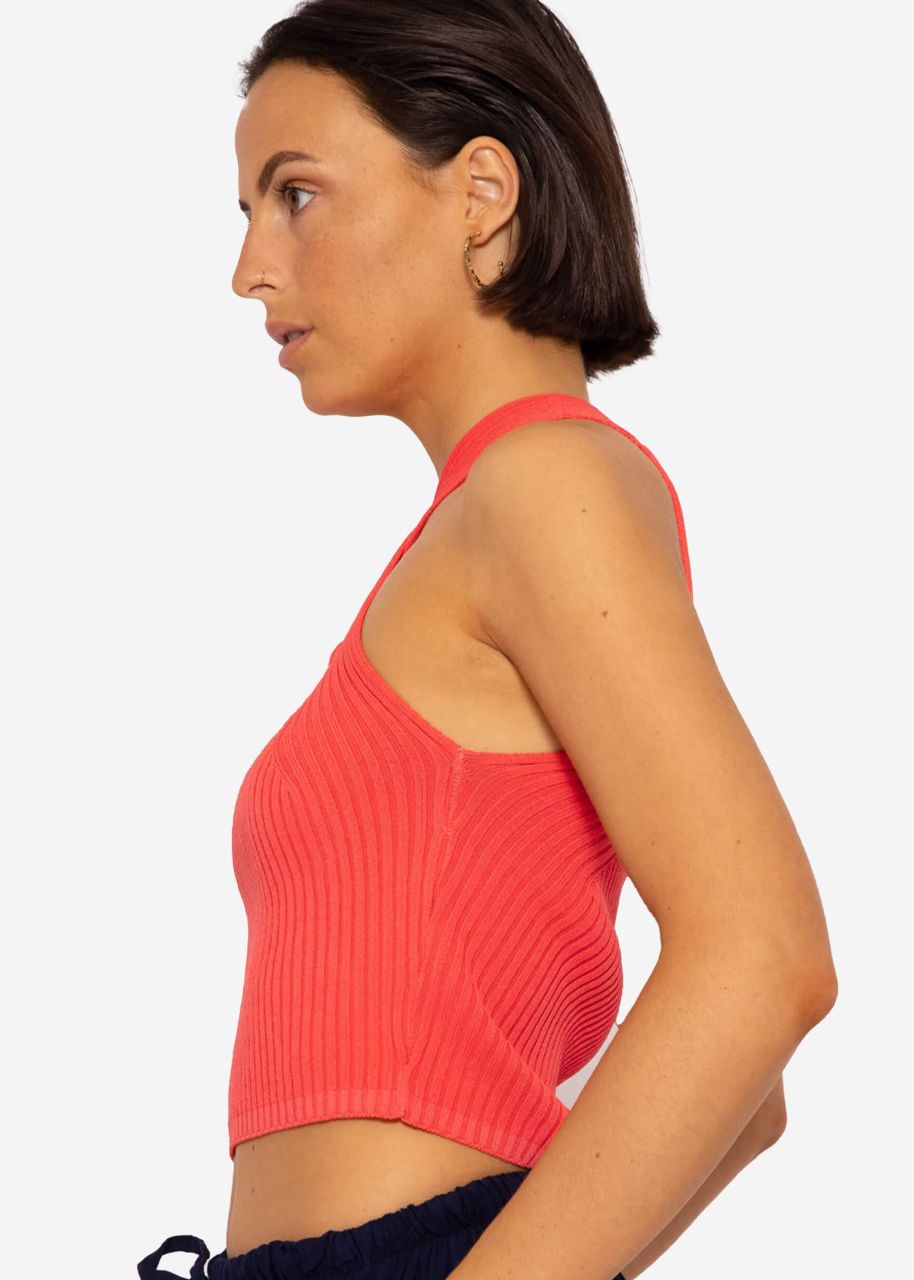 Halterneck knit top, coral