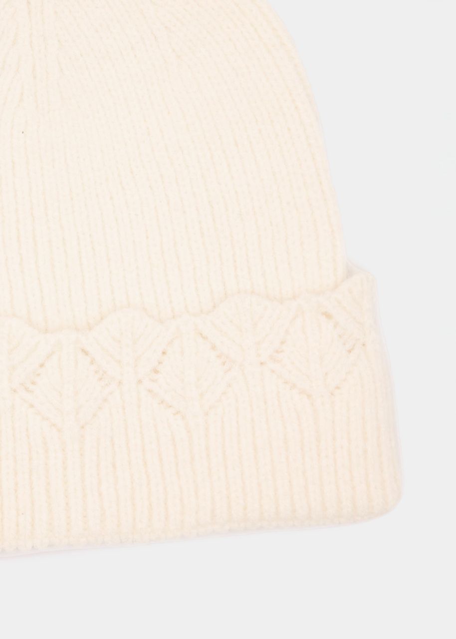 Hat with ajour knit trim - offwhite