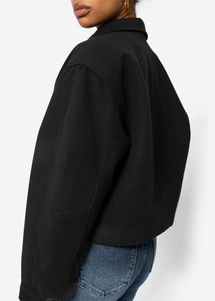 Short jacket with inner lining - black