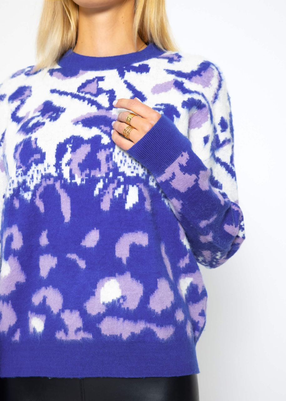 Knitted jumper with leopard pattern, blue