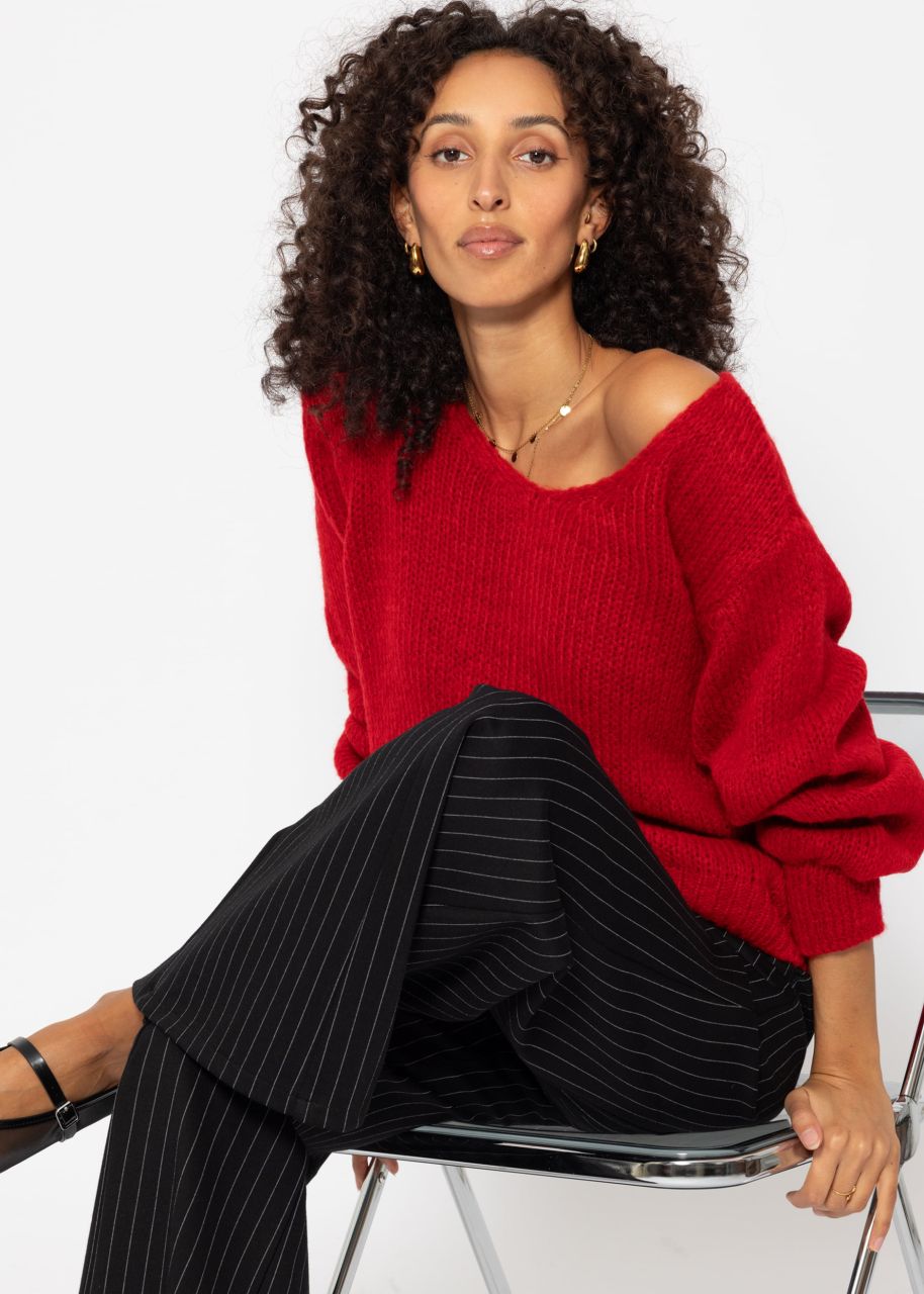 Jumper with V-neck - red