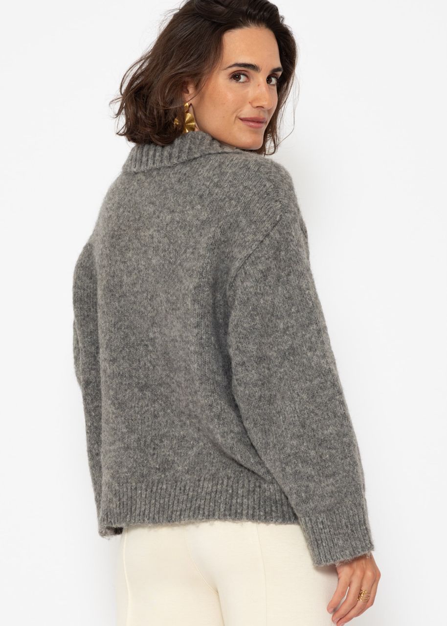 Oversize jumper with collar - grey