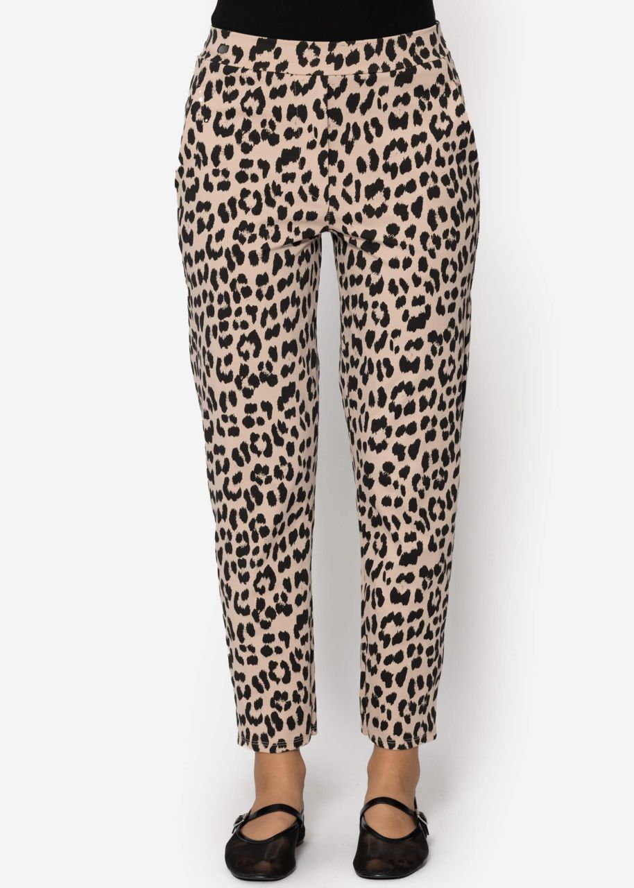 Jersey chinos in leo print - light beige