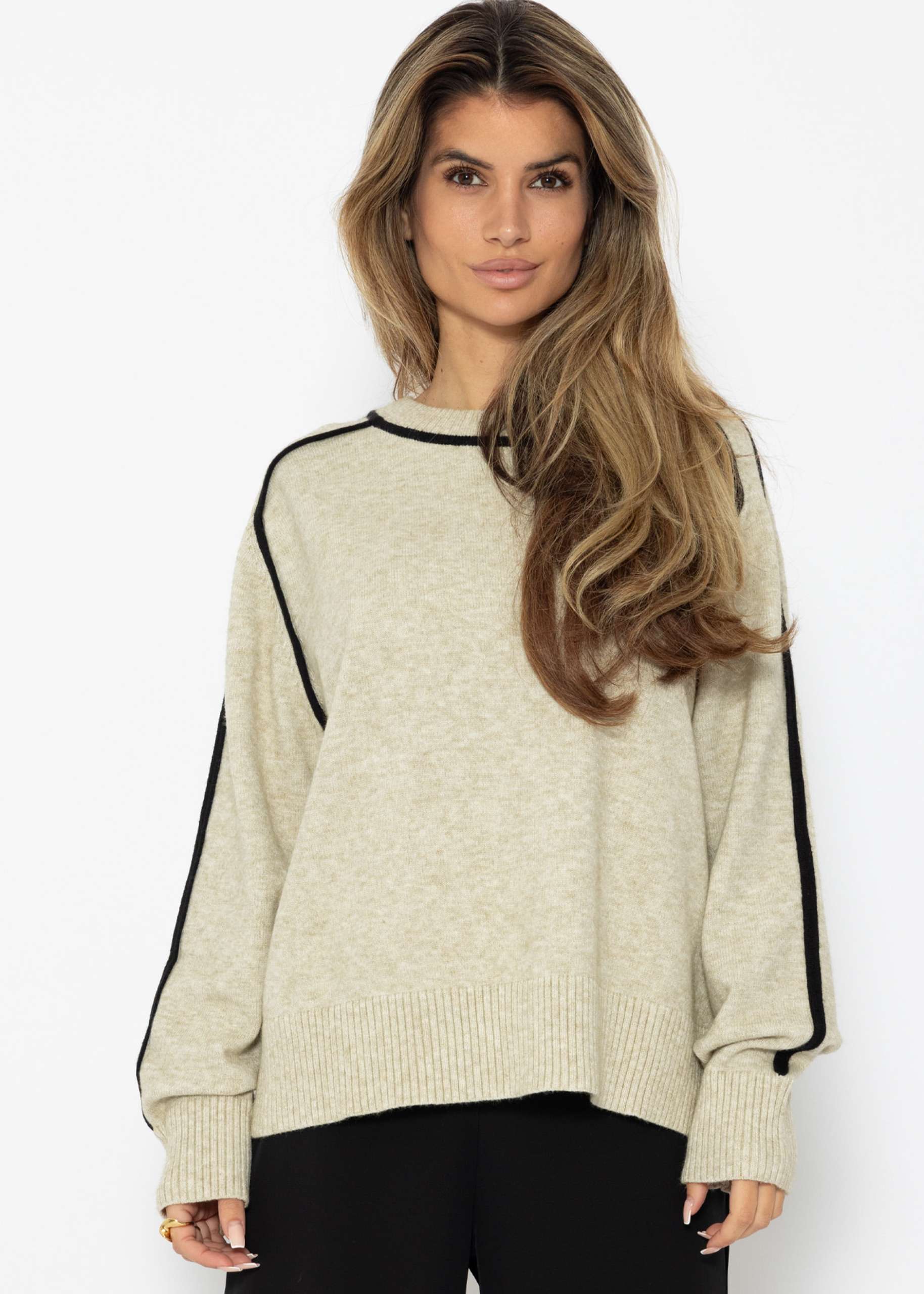 Jumper with decorative trims - beige-black