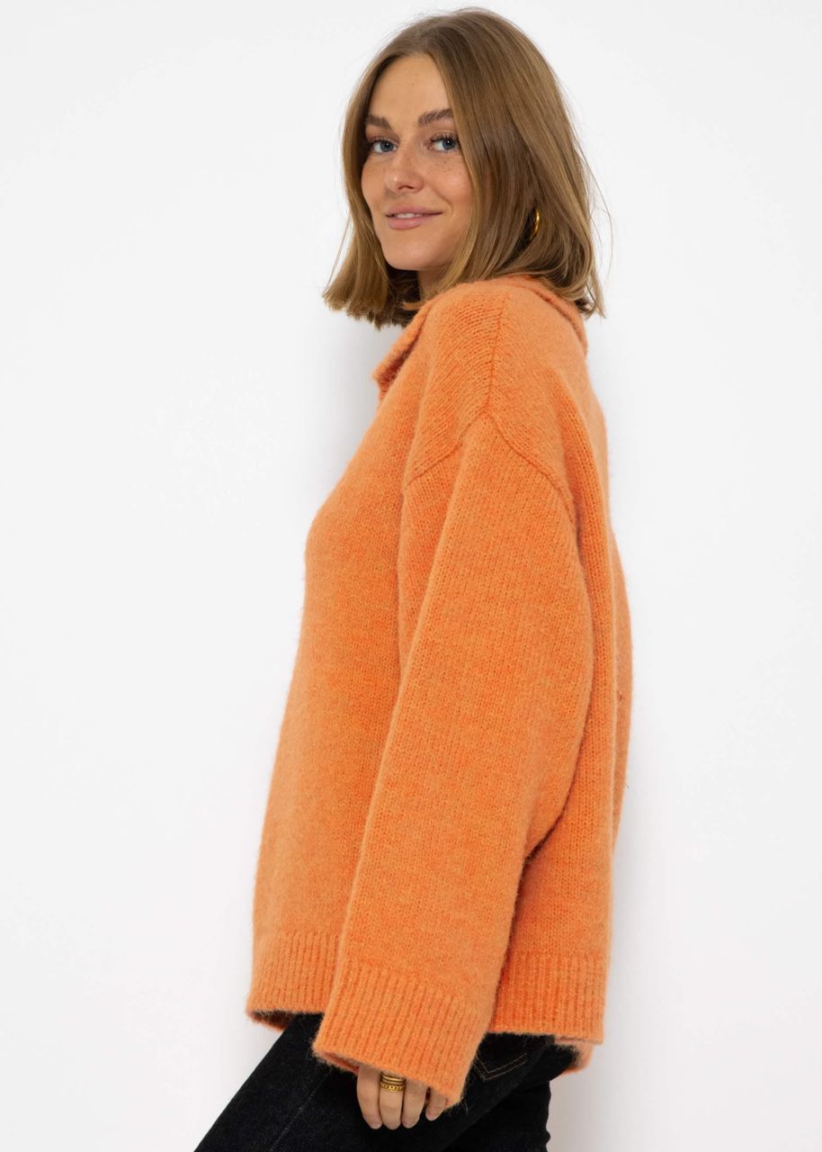 Oversize jumper with collar - apricot