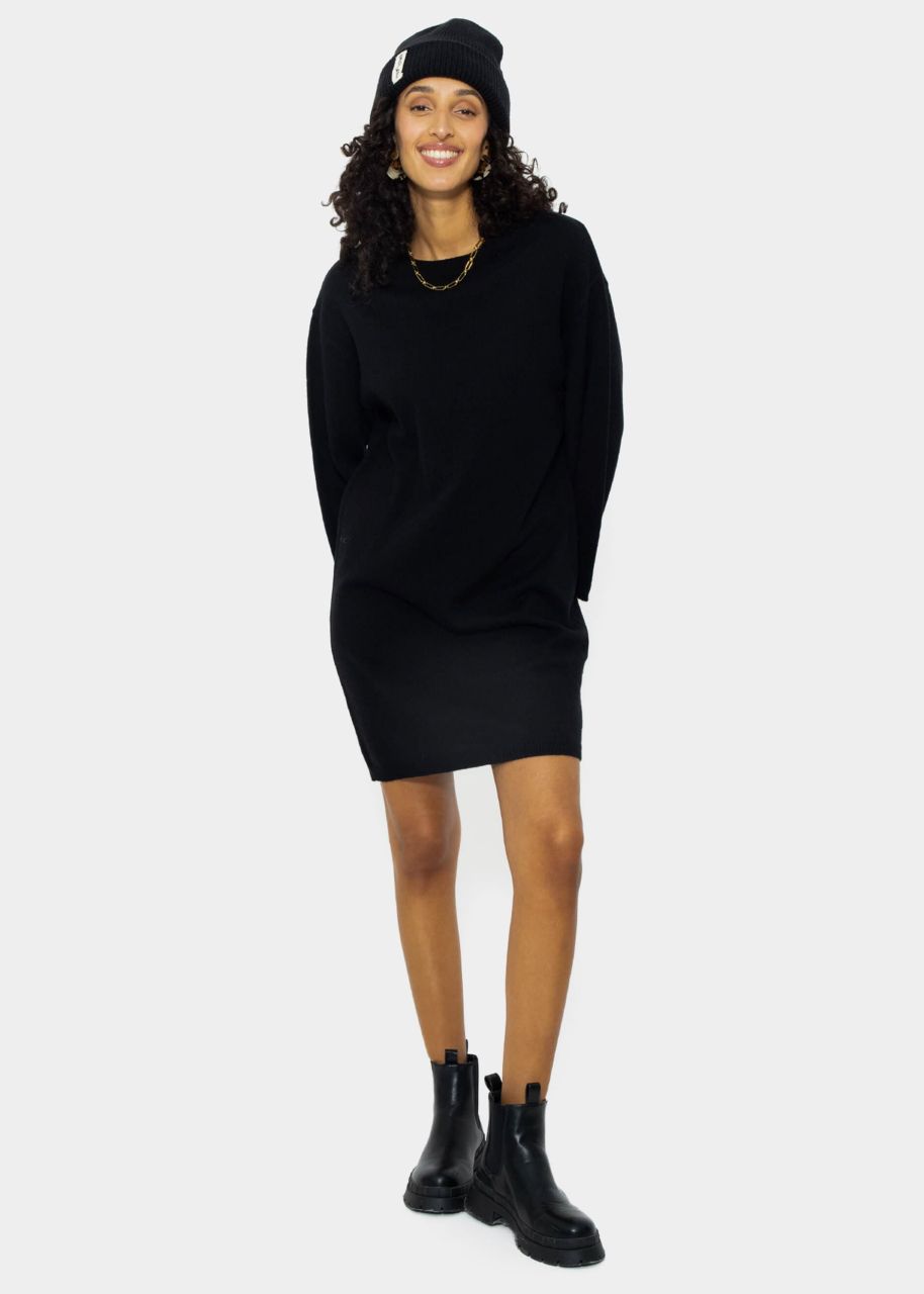 Oversize dress in knit - black