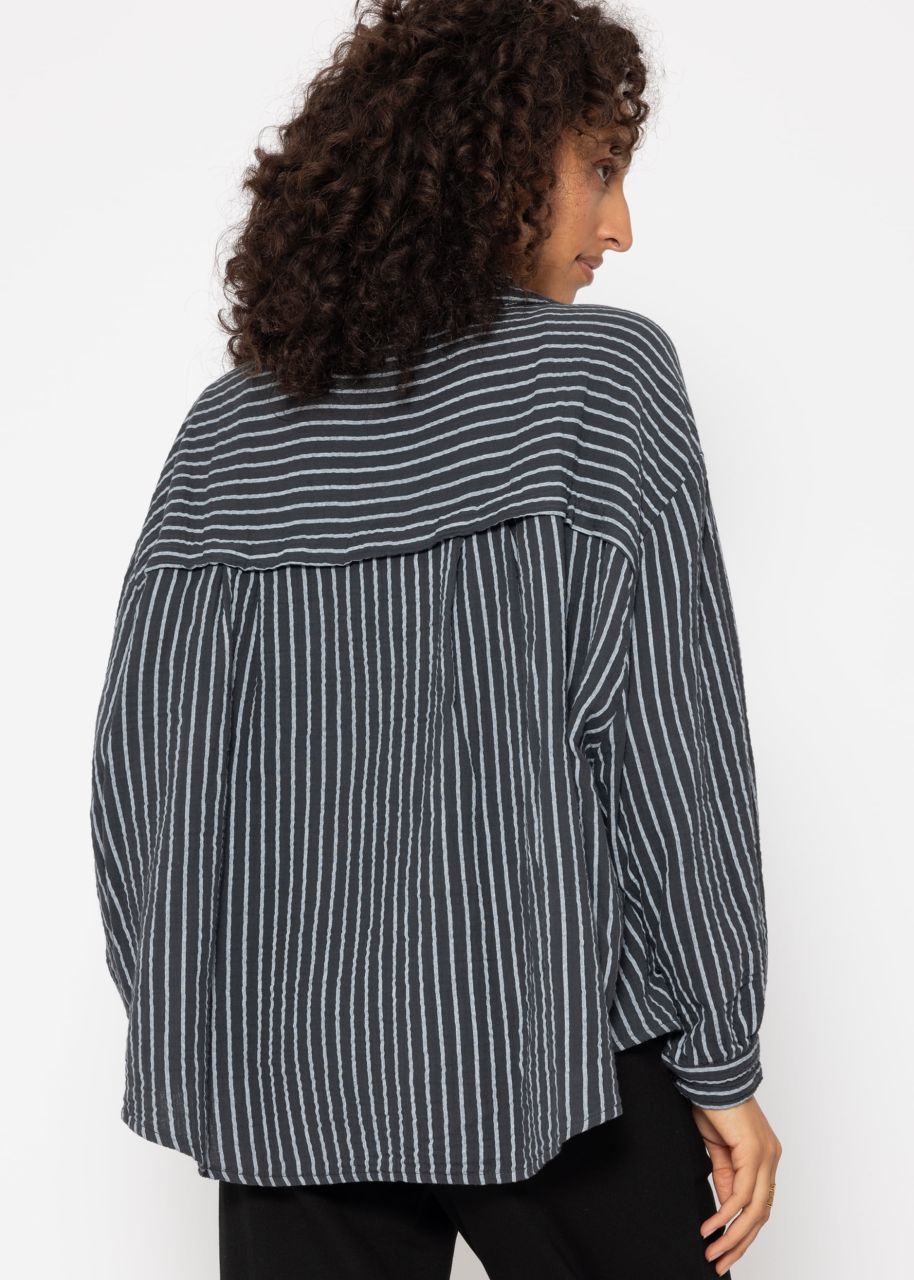 Oversize muslin blouse with light stripes - grey