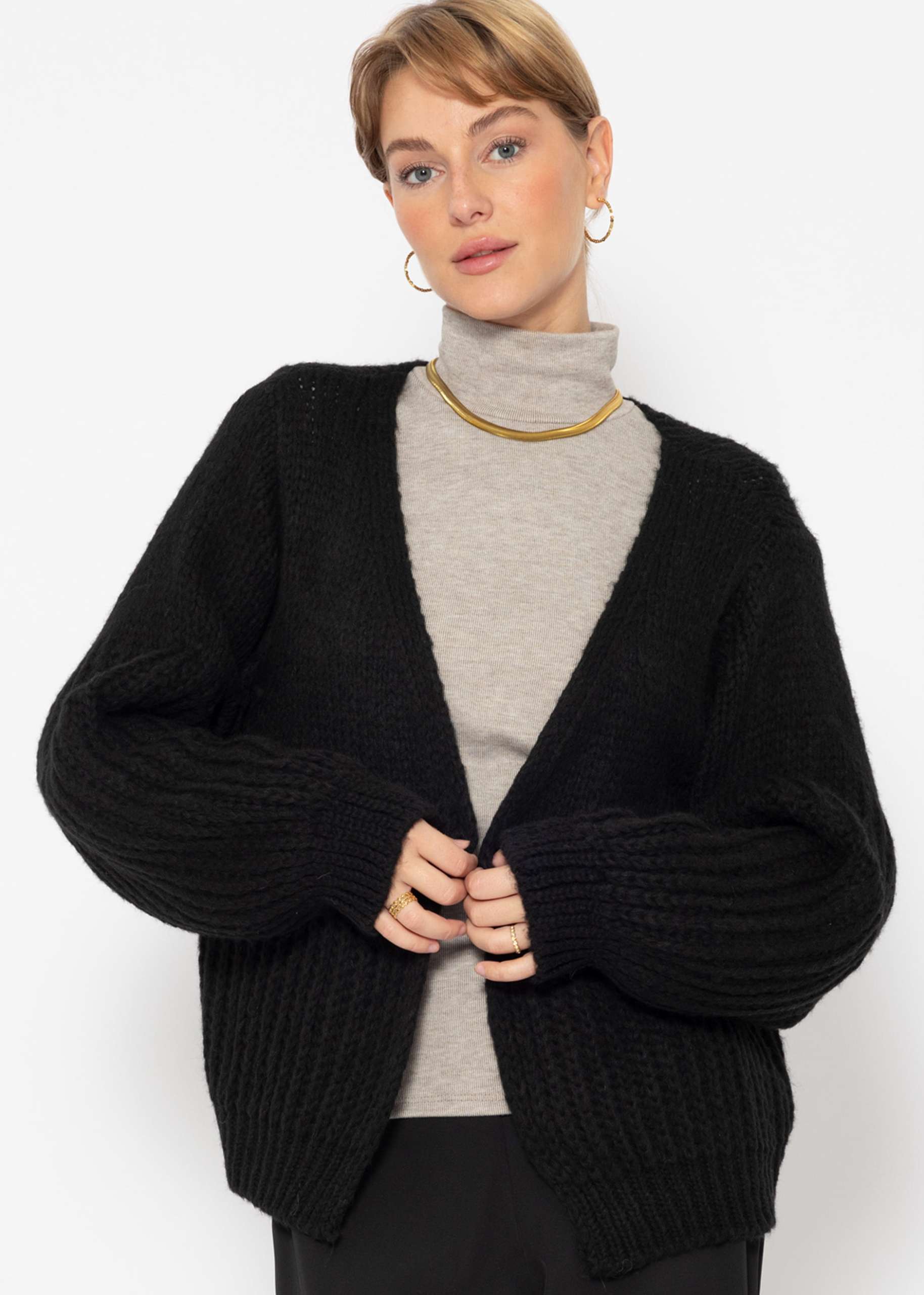 Cardigan with structure - black