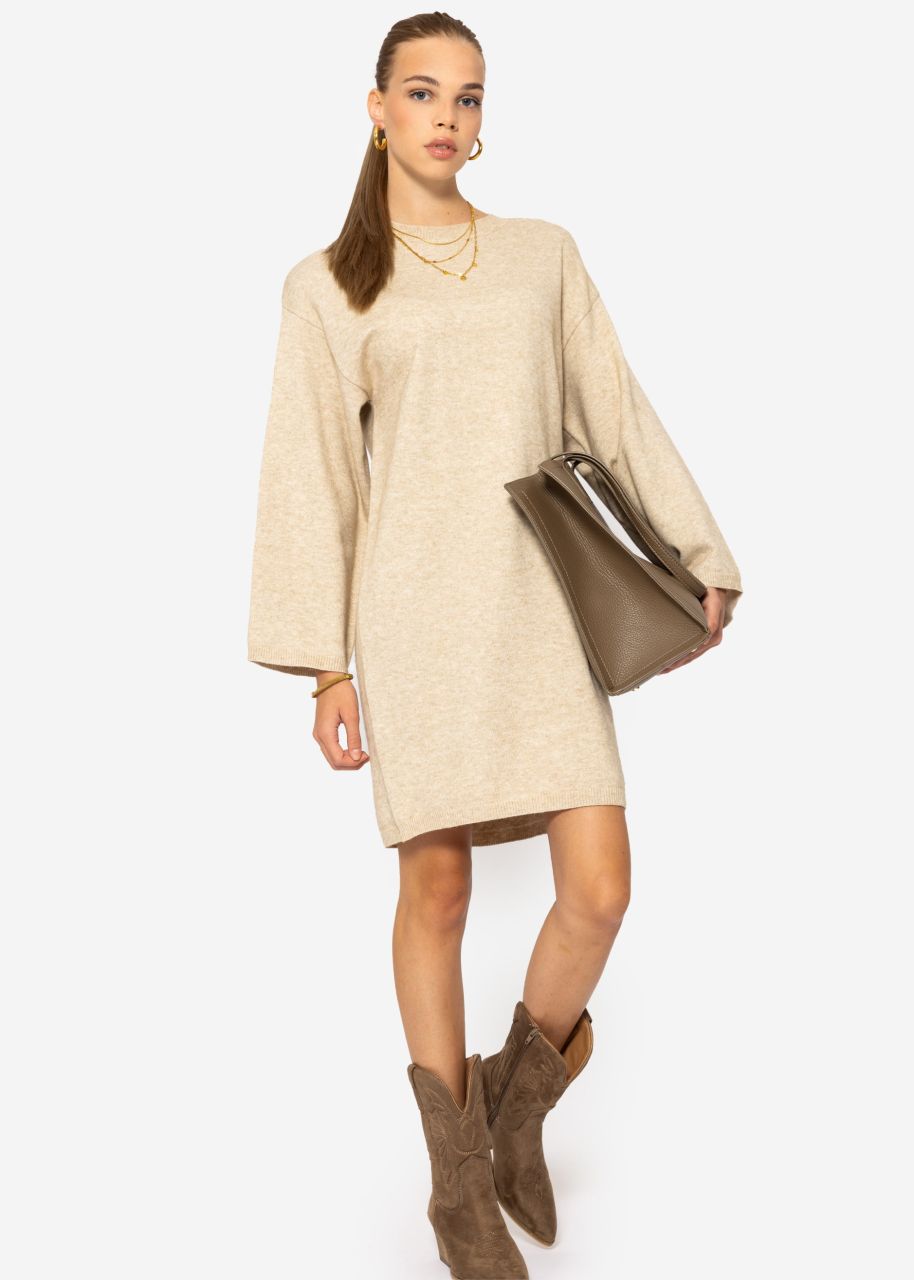 Oversize dress in knit - beige