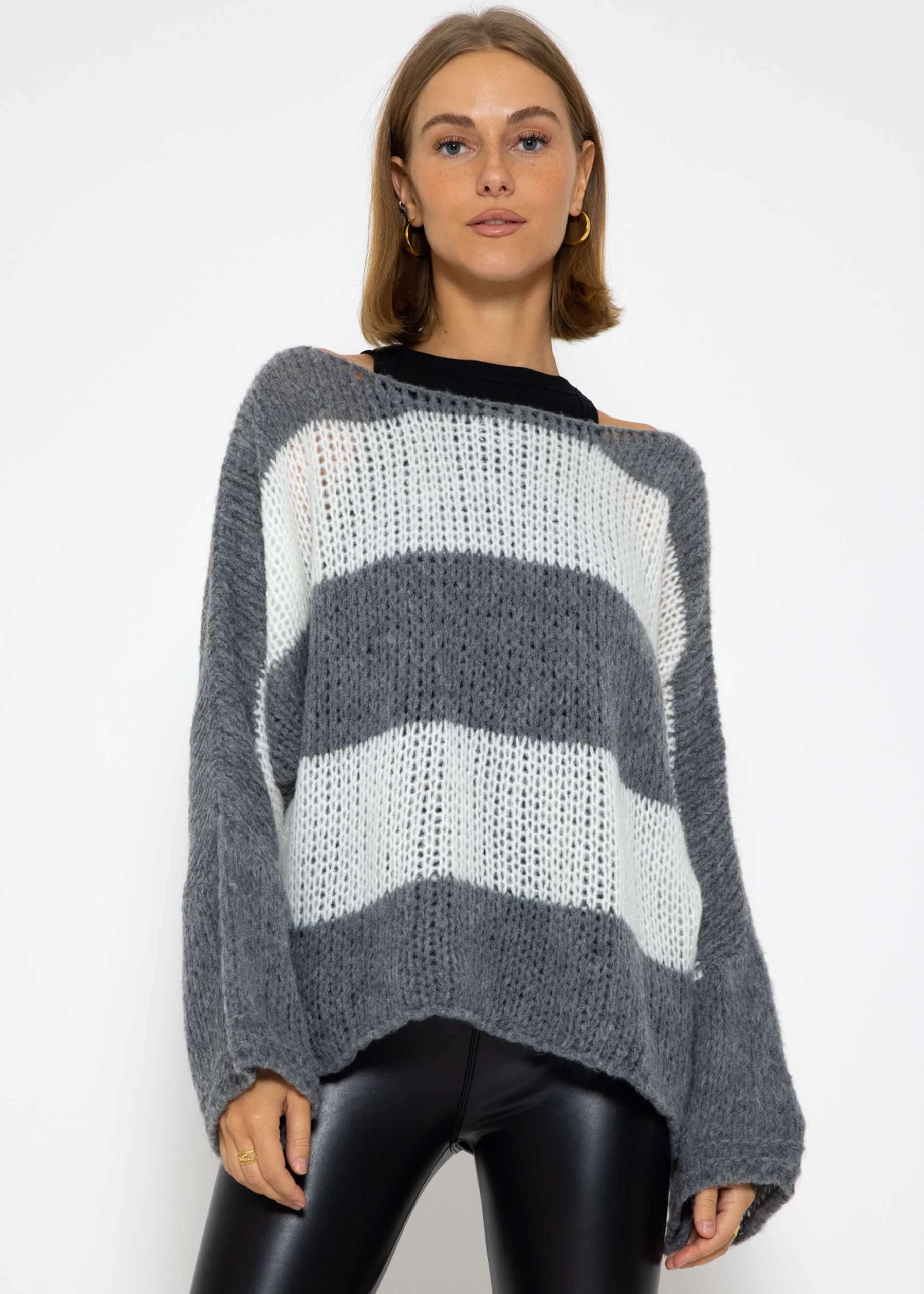 Loose knit oversize jumper - grey-white