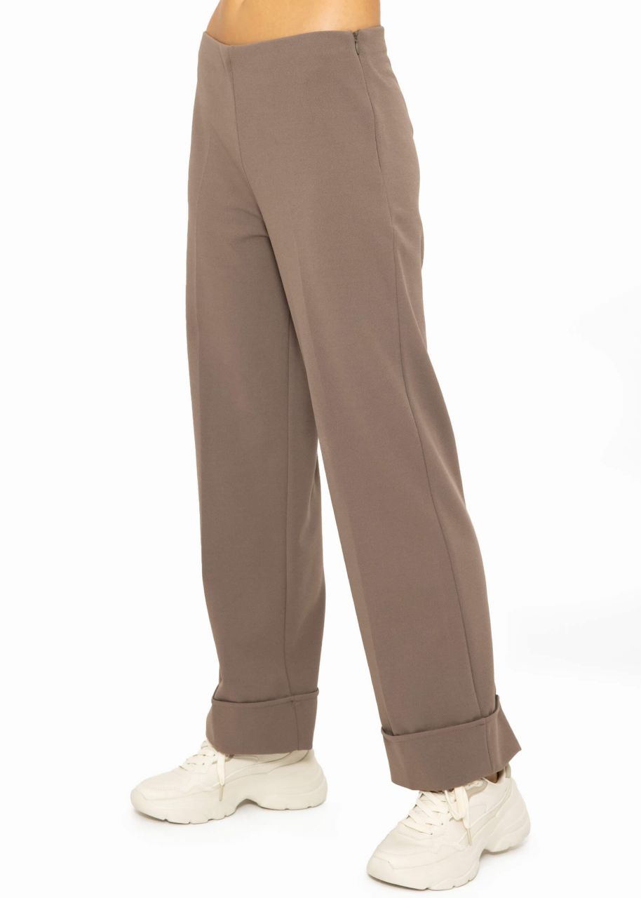 Ankle-length trousers with lapel - taupe