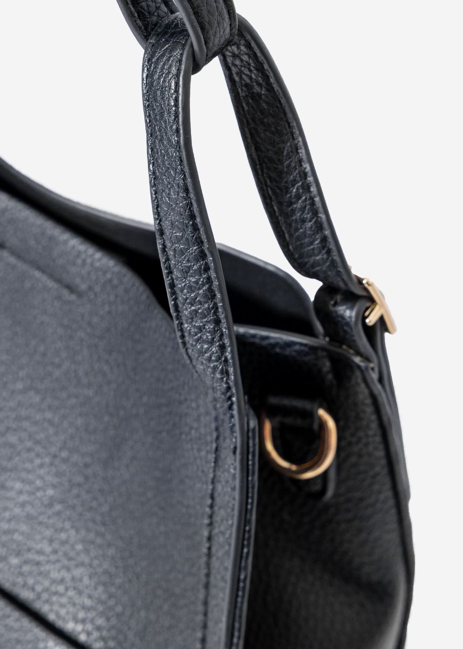 Bag with adjustable strap - black