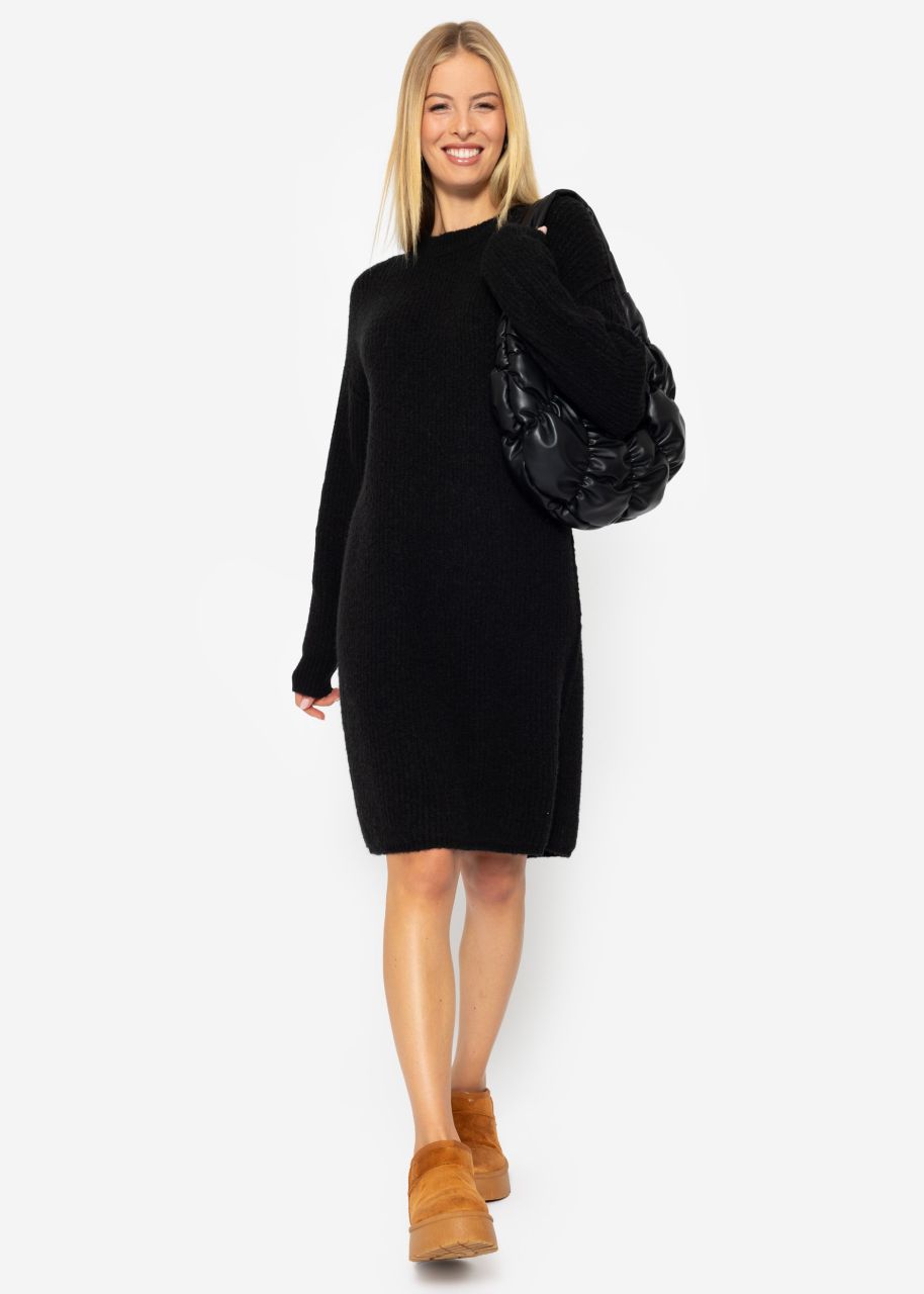 Ribbed knitted dress - black