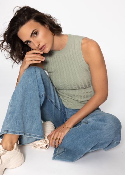 Knitted top with cable pattern - sage green