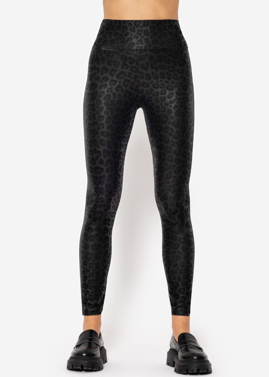 Faux leather leggings with leo print - black