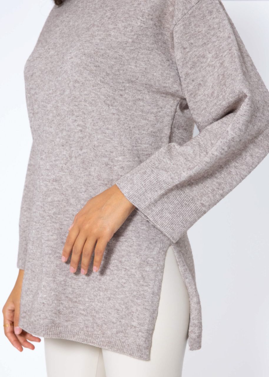 Oversized jumper with side slits - taupe