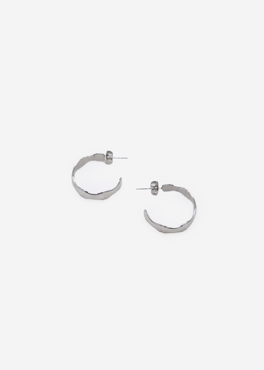 Curved creoles, silver