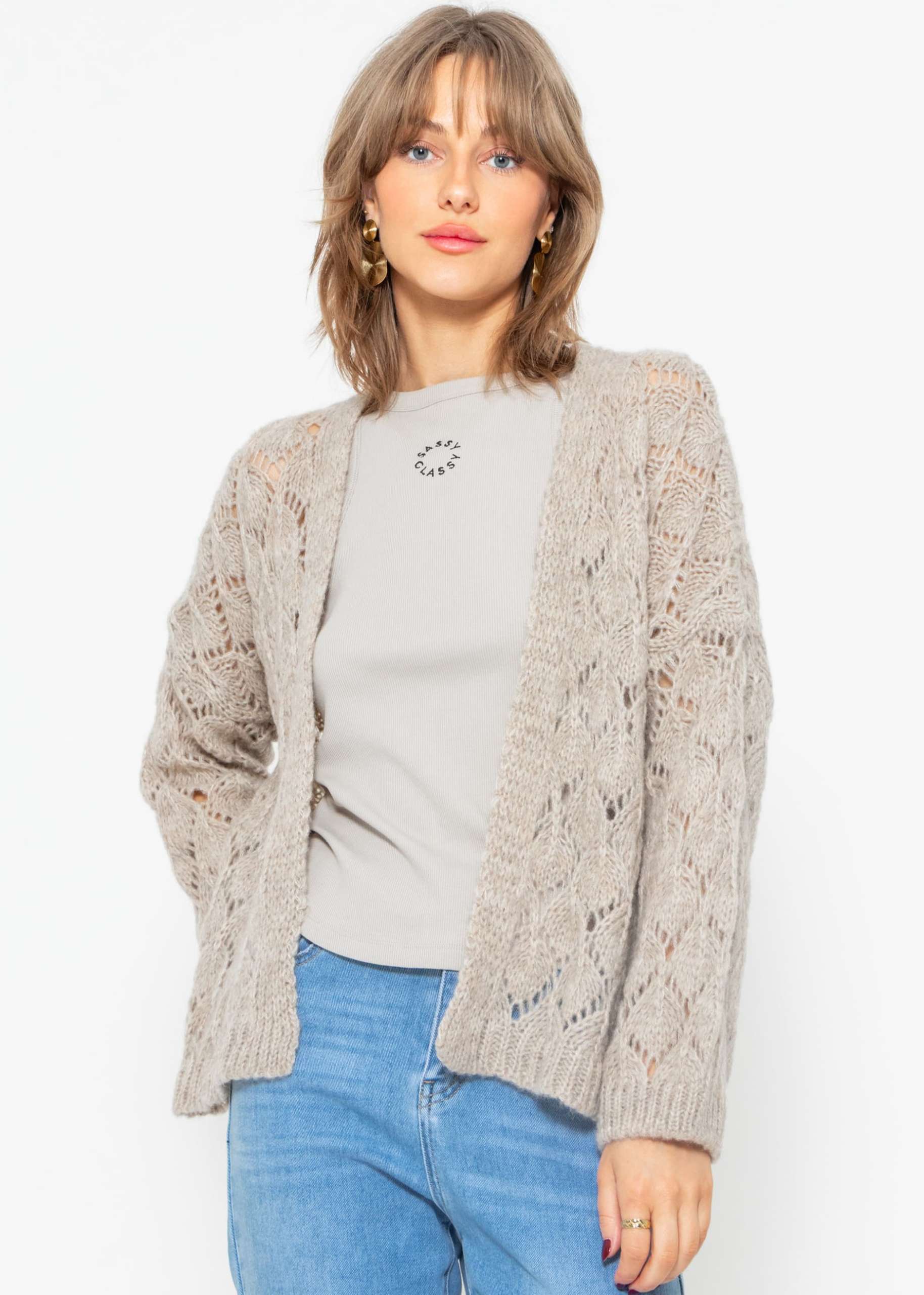 Oversize cardigan in ajour knit- beige