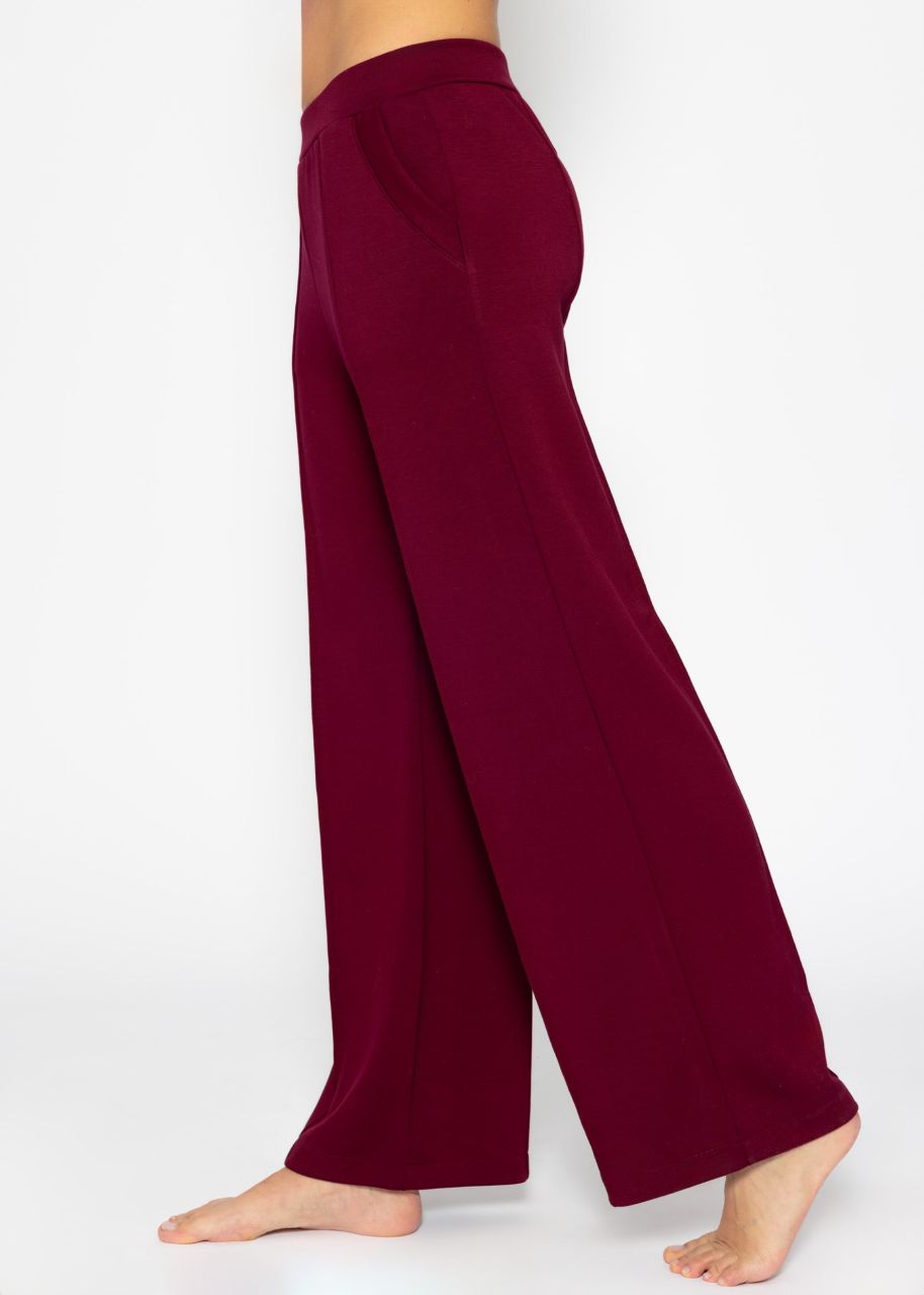 Soft wide jogging pants with piping - burgundy