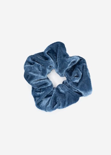 Velvet scrunchie, blue