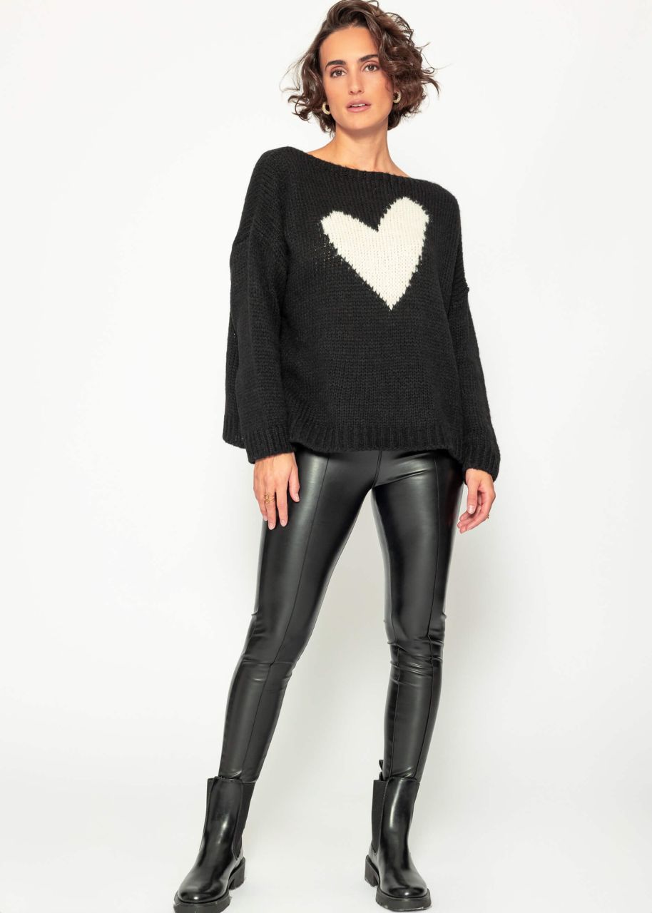 Oversized sweater with white heart - black