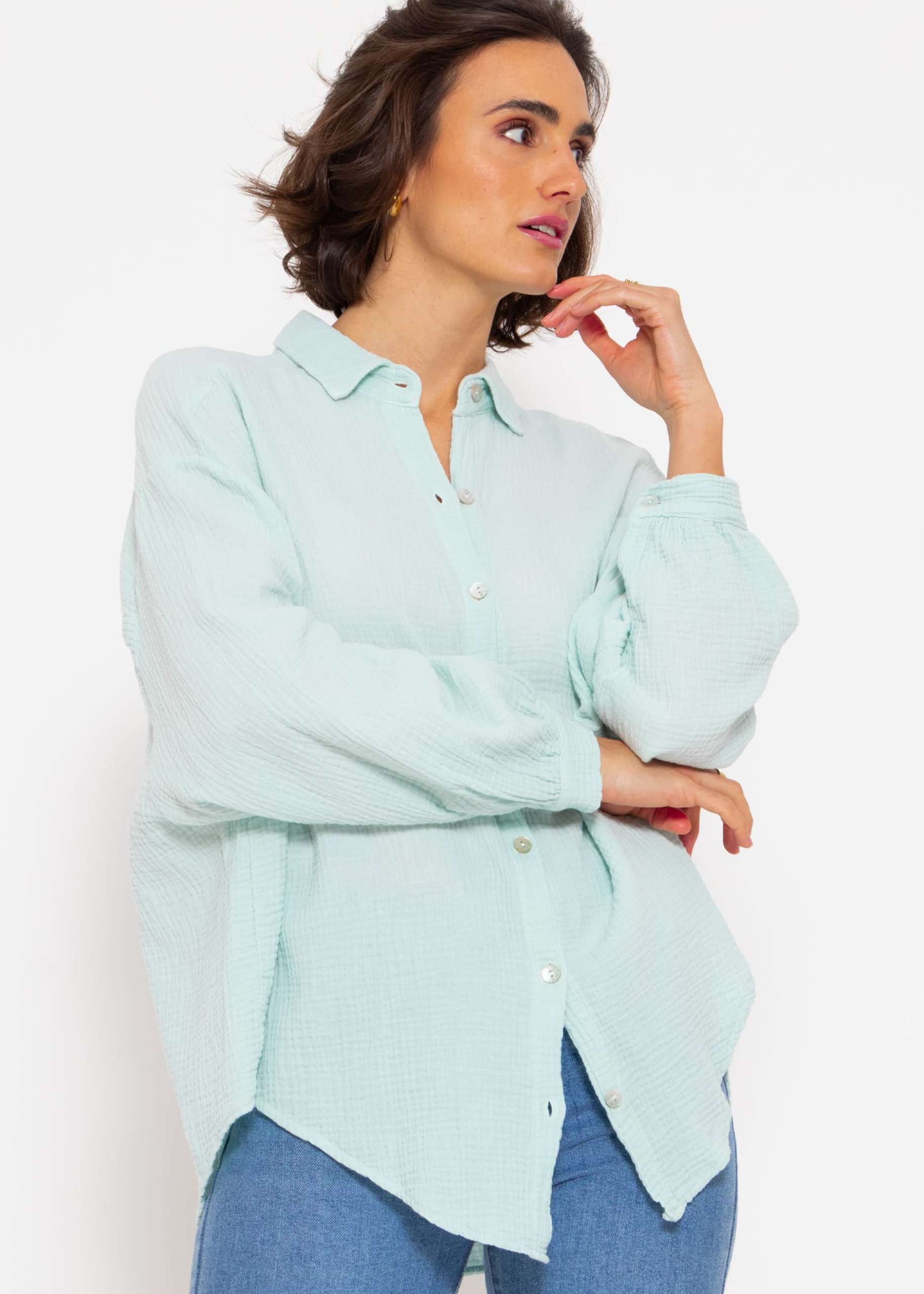 Oversized muslin blouse, short, pastel mint