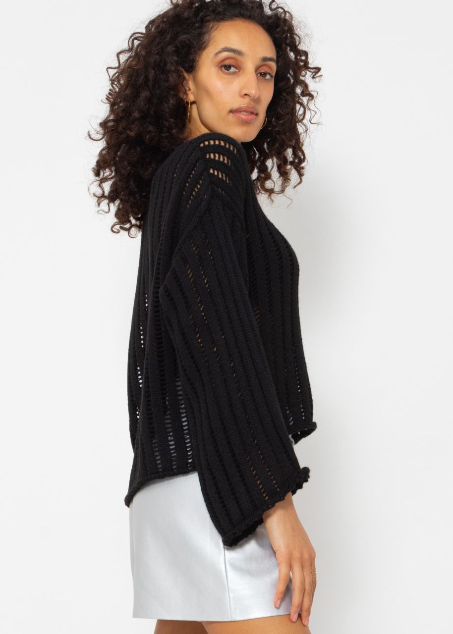 Sweater in ladder stitch look - black