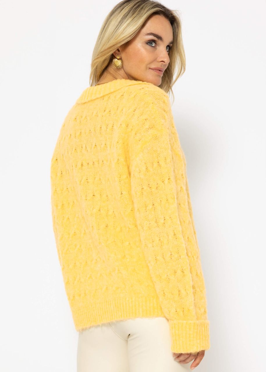 Fluffy cable-knit jumper with collar and V-neck - yellow