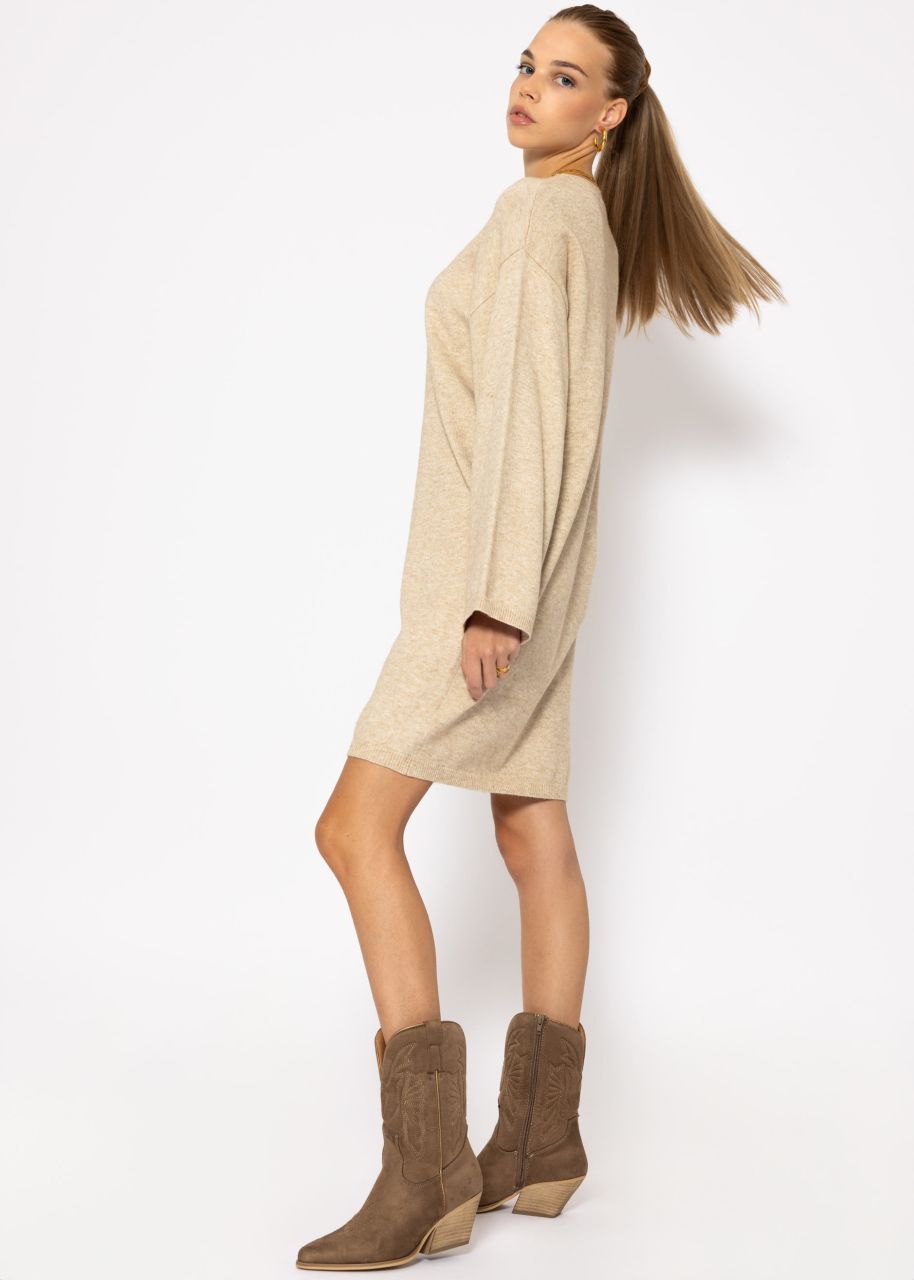 Oversize dress in knit - beige