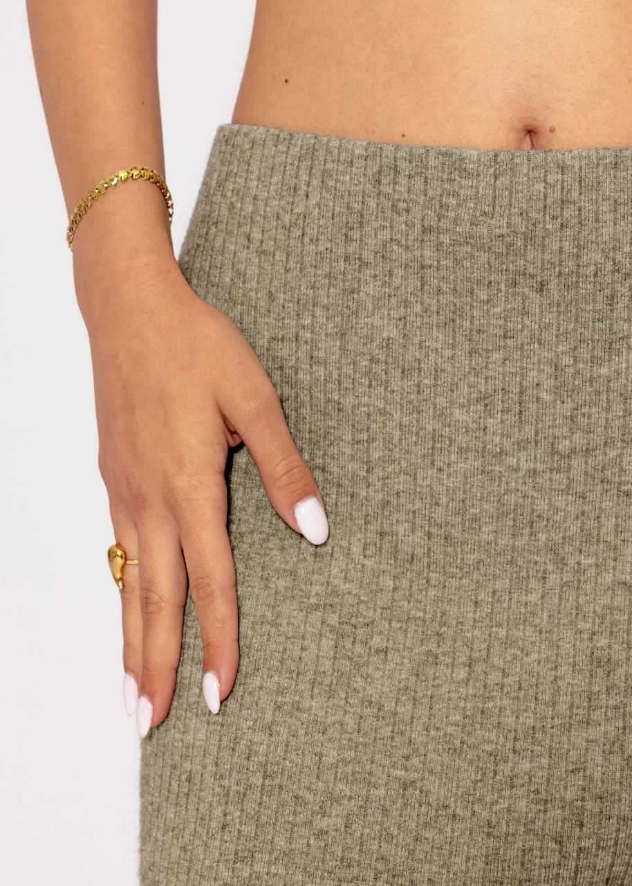 Midi length ribbed skirt - khaki