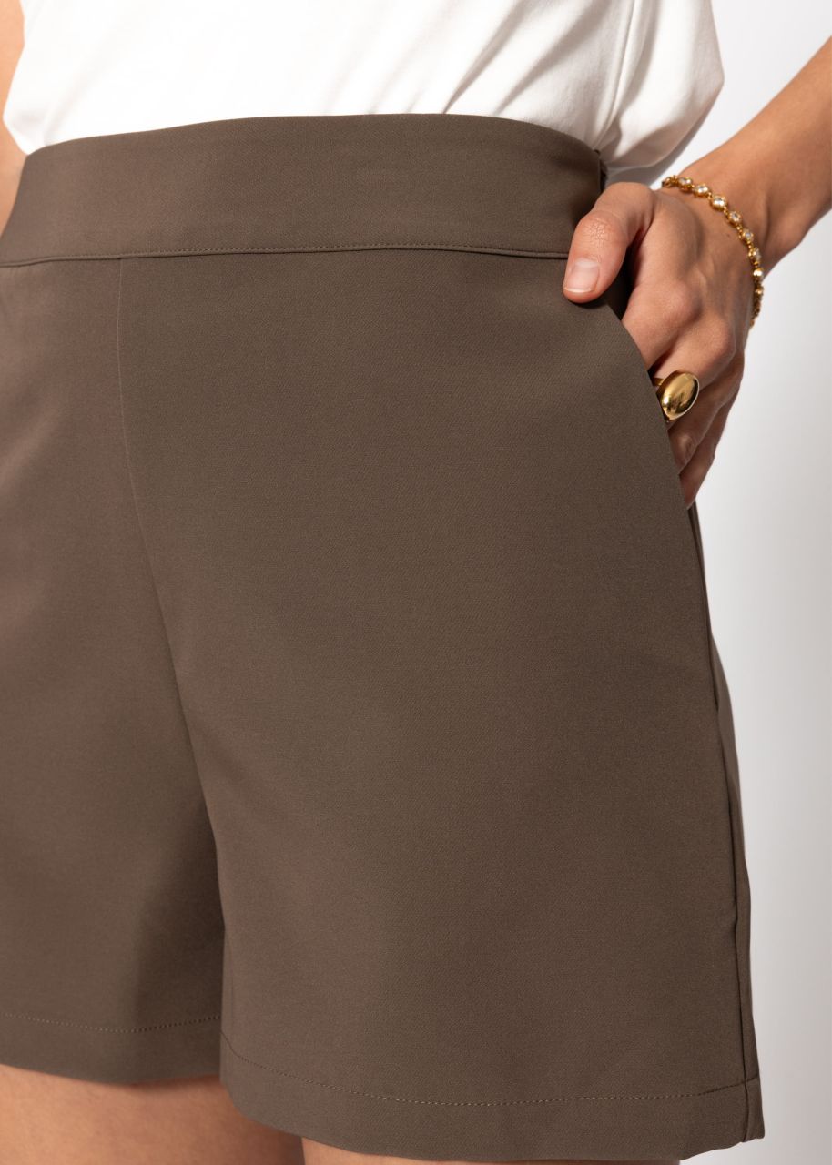 Elegant shorts - taupe