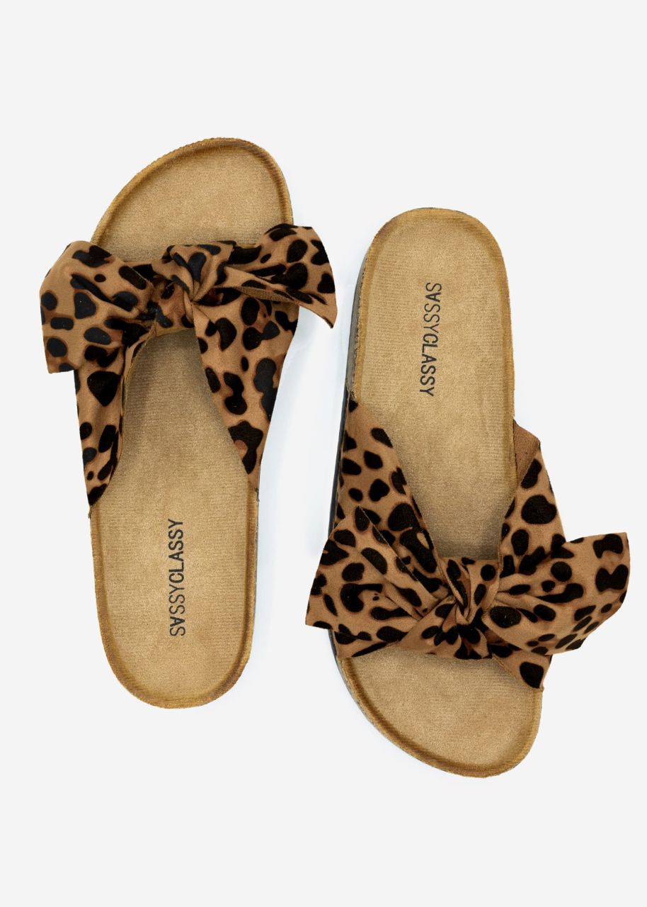 Slider with bow in leo print - brown