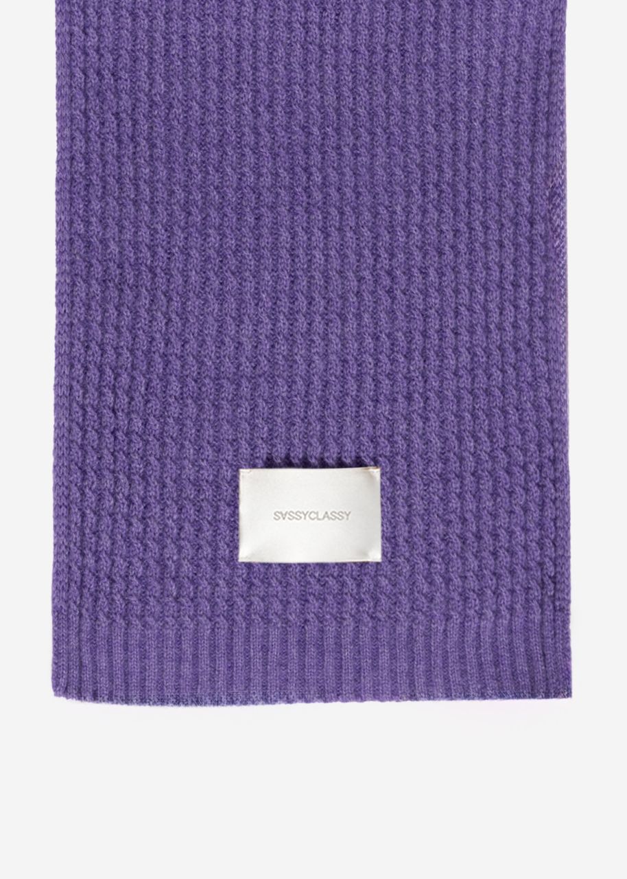 Ribbed knitted scarf - purple