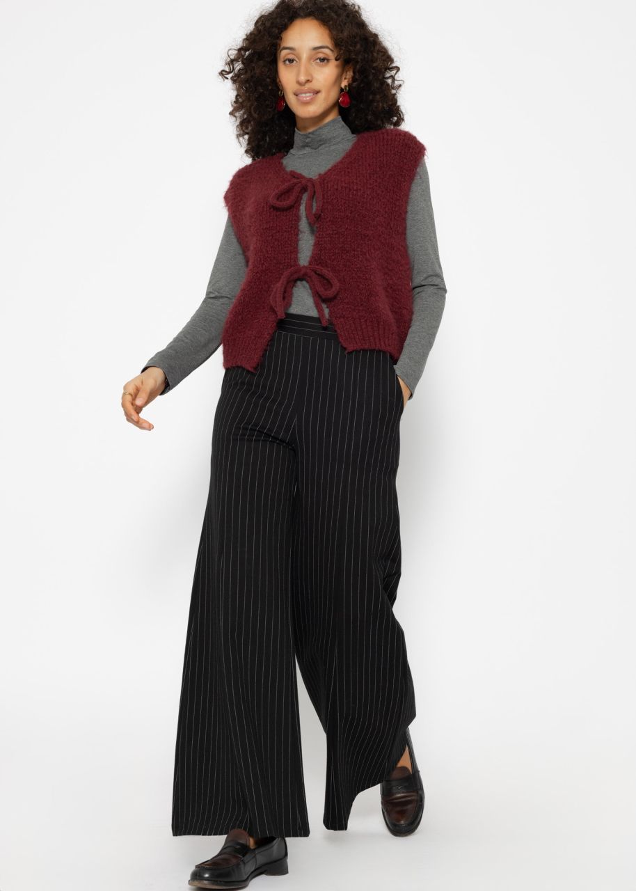 Fluffy, sleeveless knitted vest - burgundy