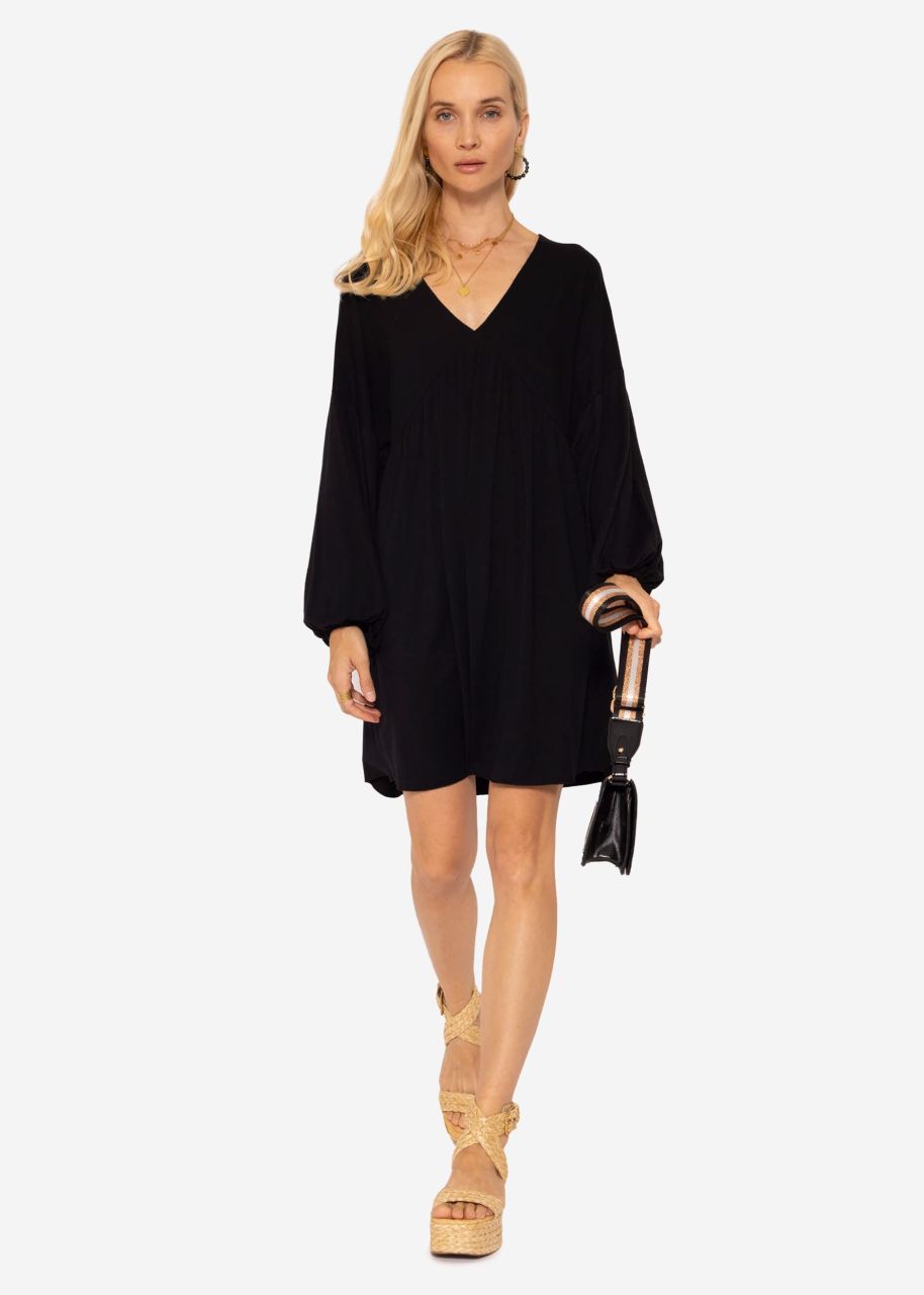 Casual jersey dress with V-neck, black