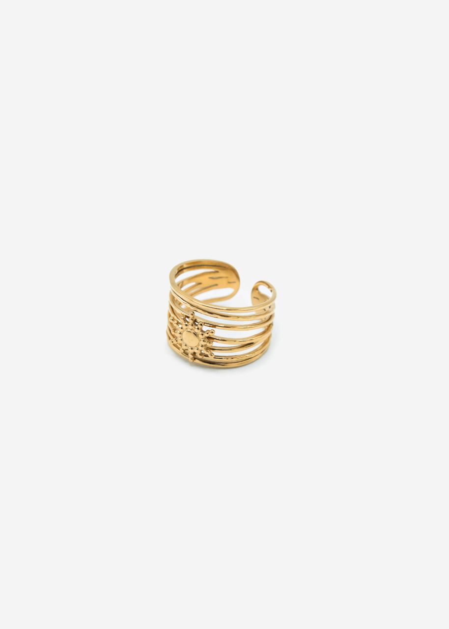 Stacking ring with flower - gold