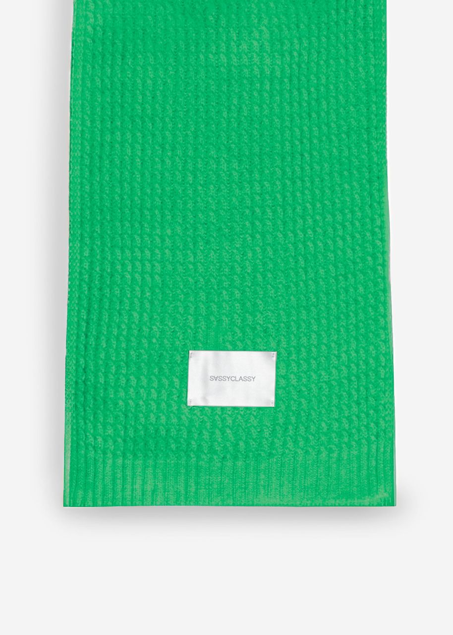 Ribbed knitted scarf - green