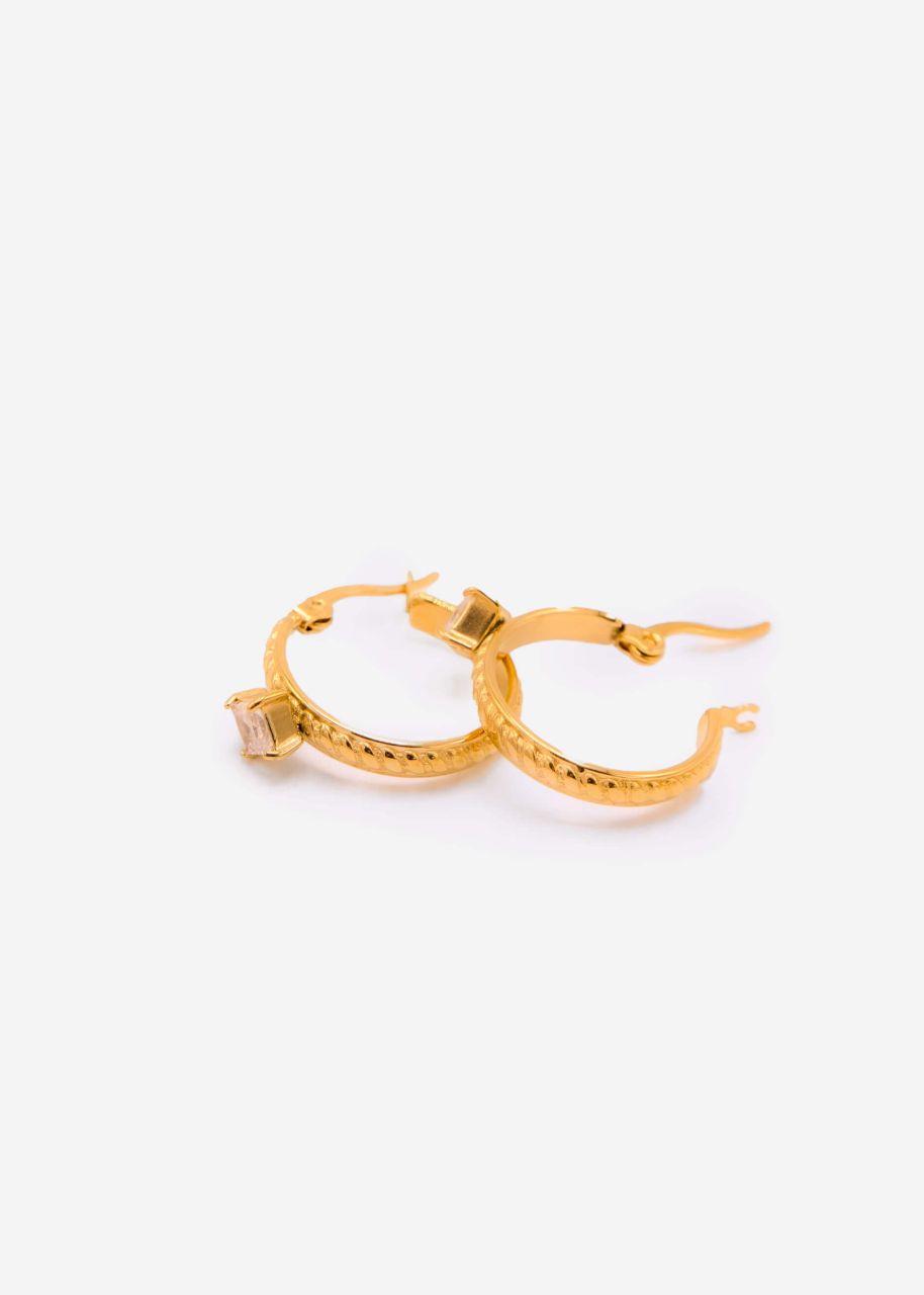 Earrings with sparkling stone, gold