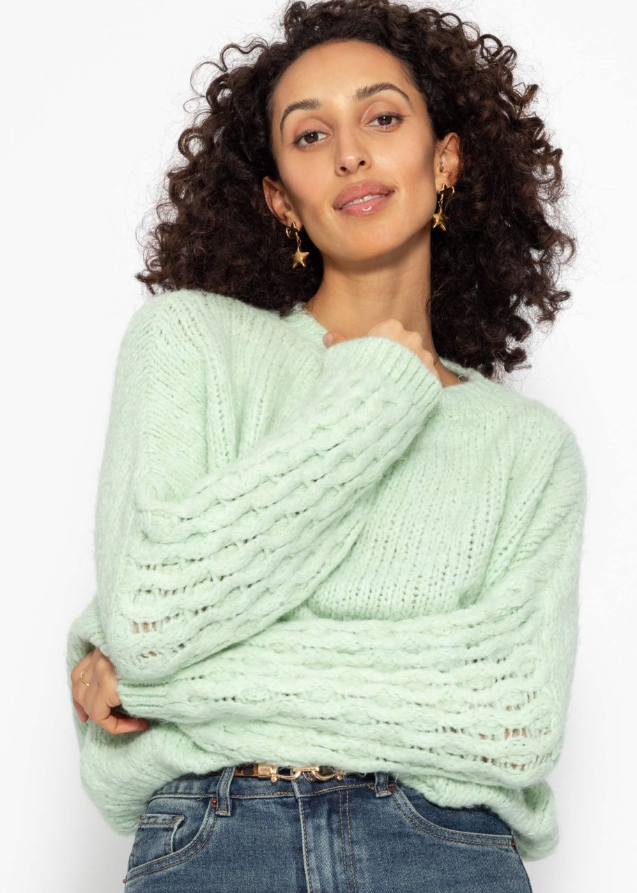 Fluffy knitted sweater - sage green