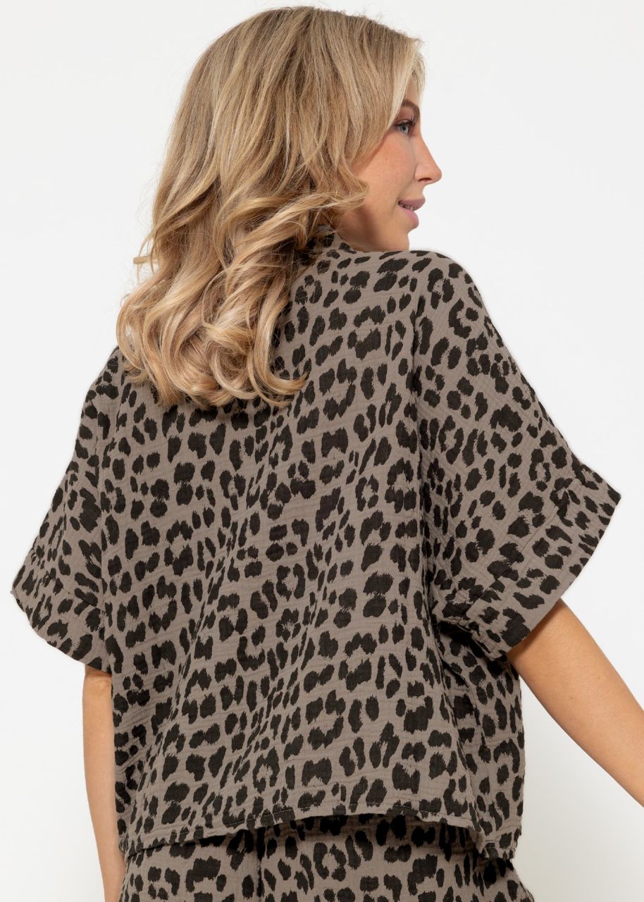 Muslin blouse with leo print - taupe