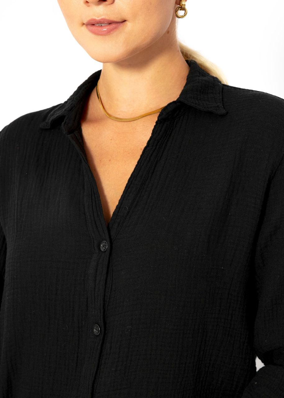 Muslin blouse with V-neck - black